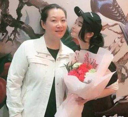 馬麗娟最新發(fā)現(xiàn)，小巷中的隱藏美食天堂揭秘
